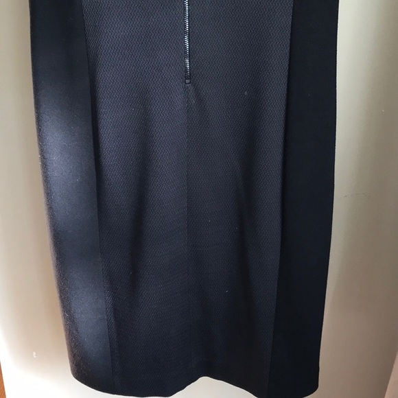 T Tahari Gorgeous Fitted Dress - Picture 9 of 12